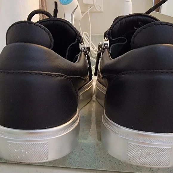 Giuseppe Zanotti Black and Silver Low-Top Sneakers